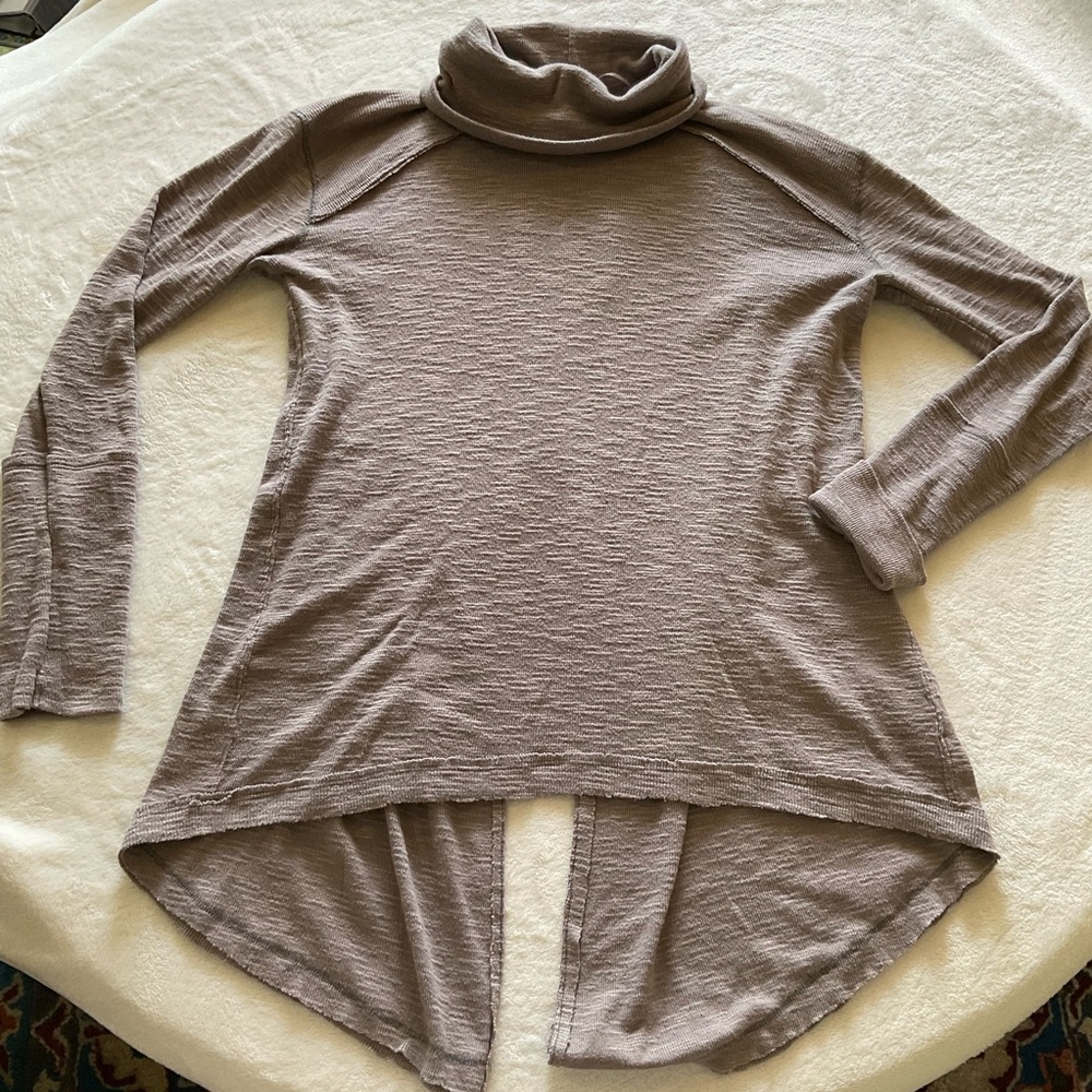 We The Free long sleeve turtleneck Neck, slit back boho knit Sweater